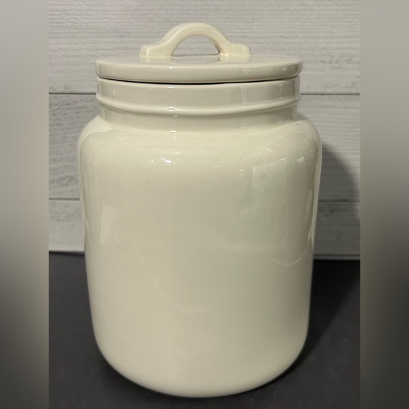 Rae Dunn M Stamped TEA Canister - Picture 3 of 5